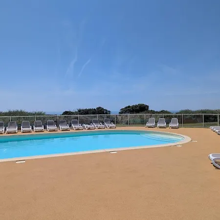 Renove, 3pers Avec Terrasse Et Piscine D18 Apartmán *
